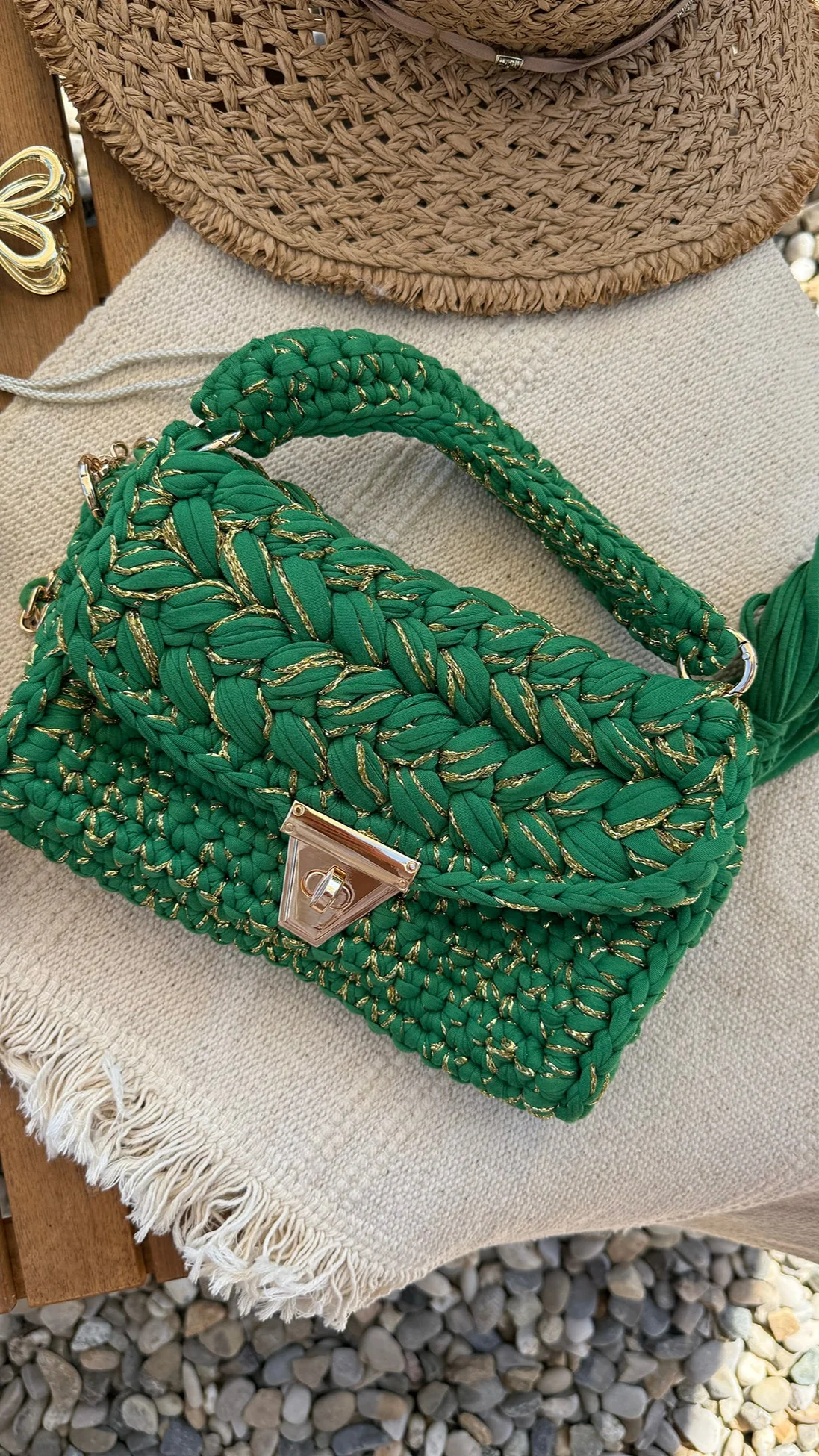 Miniature 1